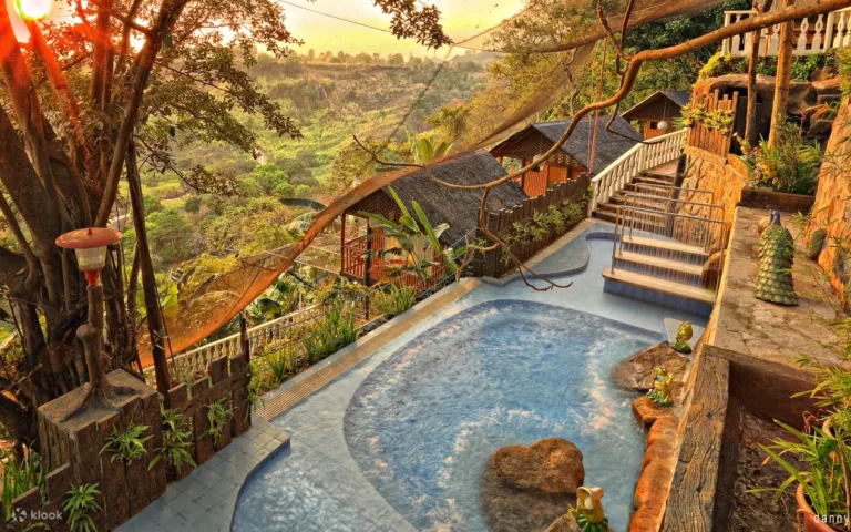 Rediscover Home with Klook’s Summer Staycation Steals